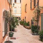 In The Heart Of Apartment *