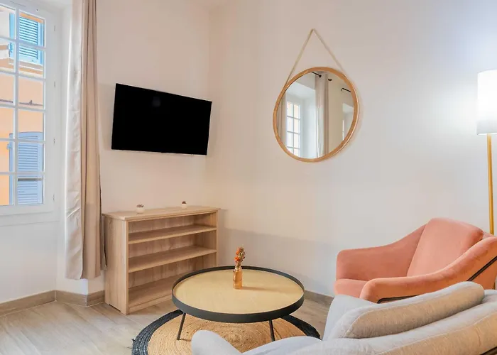 In The Heart Of * Saint-Tropez