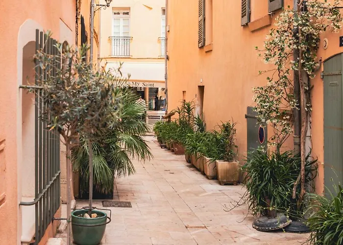 In The Heart Of Apartment *